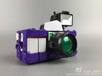 [Masterpiece Tiers] MAKETOYS MTRM-07 VISUALIZERS aka REFLECTOR - Sortie Septembre 2015 - Page 2 8k2DrHHf