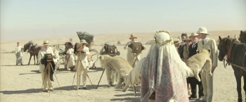 2 Julio - Nuevo Trailer de "Queen of the Desert"!!! 8yXTZc3t