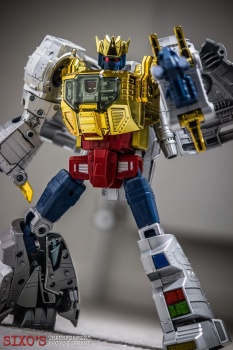 [Masterpiece Takara Tomy] MP-8X KING GRIMLOCK - Sortie Décembre 2009 9ypThzn0