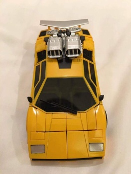 [Masterpiece Tiers] OMNIGONIX V-01 SPINOUT aka SUNSTREAKER - Sortie Début 2016 - Page 3 Ak15JSVy