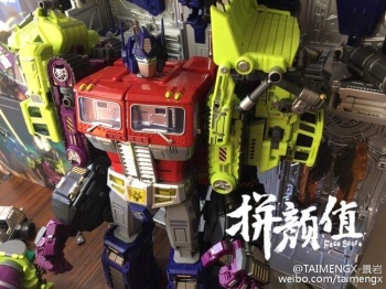 [Combiners Tiers] GENERATION-TOY GRAVITY BUILDER aka DEVASTATOR - Sortie 2015-2016 - Page 9 HvTQBB6p