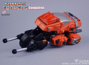 [Combiners Tiers] WARBOTRON WB-03 aka COMPUTRON - Sortie 2015 Nrpv1KEA