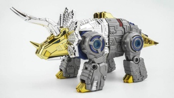 [Toyworld][Zeta Toys] Produit Tiers - Jouet TW-D aka Combiner Dinobots - Page 3 TuDqPvtj