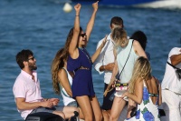 Nina Dobrev with her boyfriend Austin Stowell in Saint-Tropez (July 24) BLJNajFt