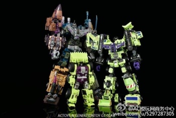 [Combiners Tiers] GENERATION-TOY GRAVITY BUILDER aka DEVASTATOR - Sortie 2015-2016 - Page 4 EADYS8sr