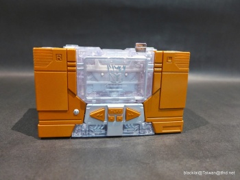 [Masterpiece] MP-13 Soundwave/Radar ― MP-13B Soundblaster/Sonore - Page 6 EhY9U4cQ