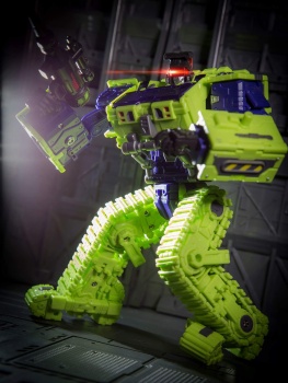 [Combiners Tiers] TOYWORLD TW-C CONSTRUCTOR aka DEVASTATOR - Sortie 2016 - Page 9 GCSNvHD5