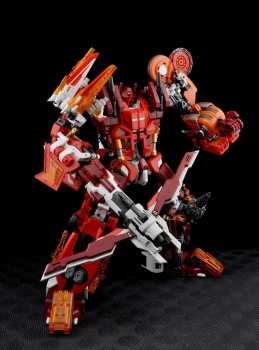 [Combiners Tiers] MAKETOYS QUANTRON aka COMPUTRON - Sortie Aout 2014 KrTNIlkJ