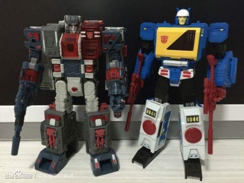 [Masterpiece Tiers] KFC TOYS 4-B DOUBLE DECK aka TWINCAST - Sortie Novembre 2015 QzFvrbxT