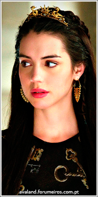 Adelaide Kane 18128730_wpyQq