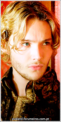 Toby Regbo 18146113_O9QO8