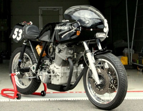 LAVERDA II - Page 2 Ej1G5S06hocvcf0uEINrZrWto1_500