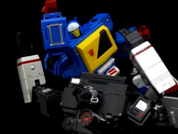 [Masterpiece Tiers] KFC TOYS 4-B DOUBLE DECK aka TWINCAST - Sortie Novembre 2015 5h75rsXq