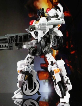 [MakeToys] Produit Tiers - Gamme MT - Basé sur les BD TF d'IDW - Page 9 81NZfooF