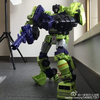 [Combiners Tiers] TOYWORLD TW-C CONSTRUCTOR aka DEVASTATOR - Sortie 2016 - Page 16 8IFmUcUn