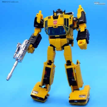 [Masterpiece Tiers] BADCUBE OTS-08 SUNSURGE aka SUNSTREAKER - Sortie Janvier 2016 - Page 5 DuUXRBpI