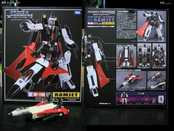 [Masterpiece Takara Tomy] MP-11NR RAMJET - Sortie Mars 2016 - Page 2 FLbn4g4C