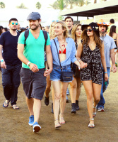 Coachella Music Festival Weekend 2 - Day 2 (April 19) HQJlMEEu