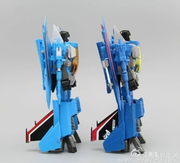 [Masterpiece Takara Tomy] MP-11T THUNDERCRACKER - Sortie Décembre 2015 - Page 2 Q0f6yFJ8