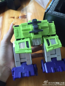 [Combiners Tiers] TOYWORLD TW-C CONSTRUCTOR aka DEVASTATOR - Sortie 2016 - Page 15 Q4f1U5DP