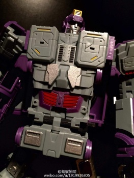 [DX9toys] Produit Tiers - Jouet Chigurh - aka Astrotrain - Page 2 UTYPCXFn