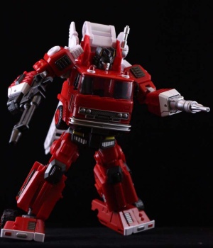 [Maketoys] Produit Tiers - MTRM-03 Hellfire (aka Inferno) et MTRM-05 Wrestle (aka Grapple/Grappin) - Page 3 ZNOcc1Er