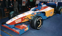 Launches of F1 cars - Page 8 KxHonzYl