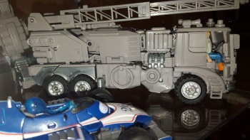 [Ocular Max] Produit Tiers - PS-03 Backdraft (aka Inferno) + PS-05 Girder (aka Grapple/Grappin) + PS-10 Roadcrane (aka Hauler/Transporto) + PS-08 Kojin (aka Artfire/Pare-feu) O4N9OgBf