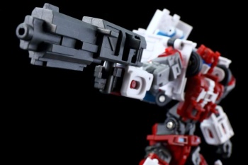 [MakeToys] Produit Tiers - Gamme MT - Basé sur les BD TF d'IDW - Page 11 Ryrm3s7m