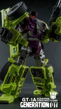 [Combiners Tiers] GENERATION-TOY GRAVITY BUILDER aka DEVASTATOR - Sortie 2015-2016 - Page 3 VLKxoHZR