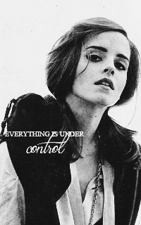 Emma Watson     Tumblr_ntw16uV3RV1u7ut5io2_250