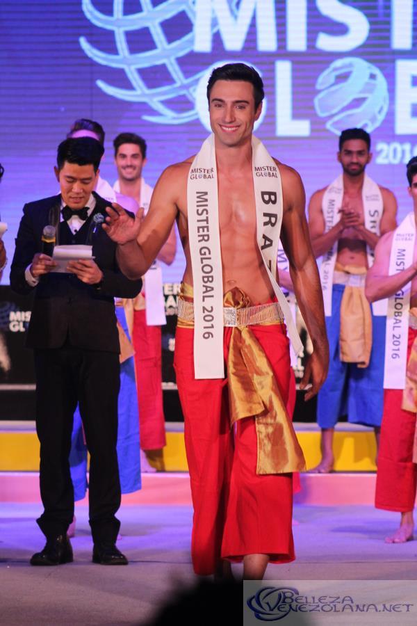 fotos final mr. global 2016. - Página 50 Tumblr_o8ng30rfJz1ttv0wmo1_1280