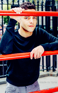 Rami Malek - 200*320 Tumblr_nvhtepMVR51r1hz6jo9_250