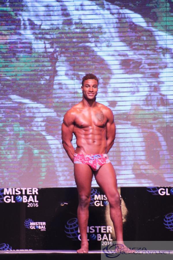 fotos final mr. global 2016. - Página 3 Tumblr_o8nrl9DeSB1ttvyeto1_1280