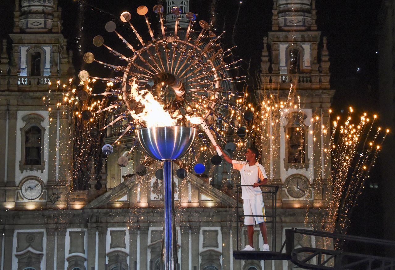 asi fue la ceremonia de apertura de los juegos olimpicos 2016. - Página 4 Tumblr_obi9c3eSLD1ttvyeto1_1280