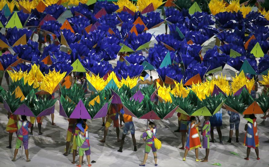 Río abre los Juegos Paralímpicos 2016 con un espectáculo de color y samba - Página 3 Tumblr_od72fo0zNR1s1sulio1_1280