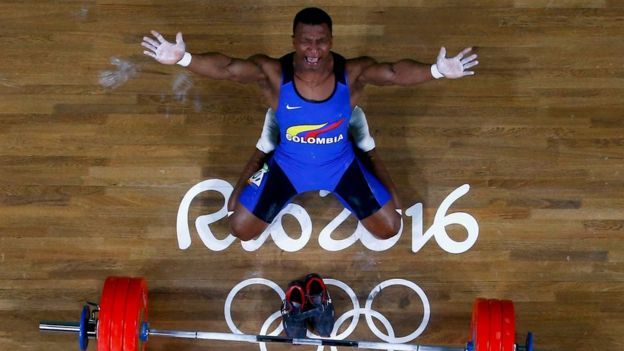 colombia gana oro olimpico de levantamiento de peso. Tumblr_obqw0eHfGR1s1sulio1_1280