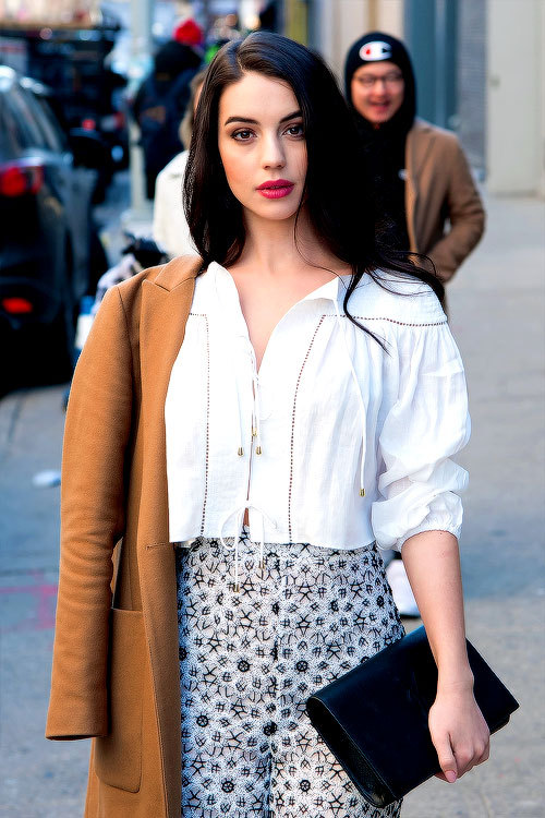 adelaide kane; ♡ - Página 2 Tumblr_o2nninoNeB1tey9o2o2_r1_500