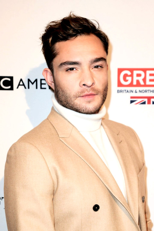 edward westwick. - Página 3 Tumblr_o4rzv2SKv61uovio9o1_500