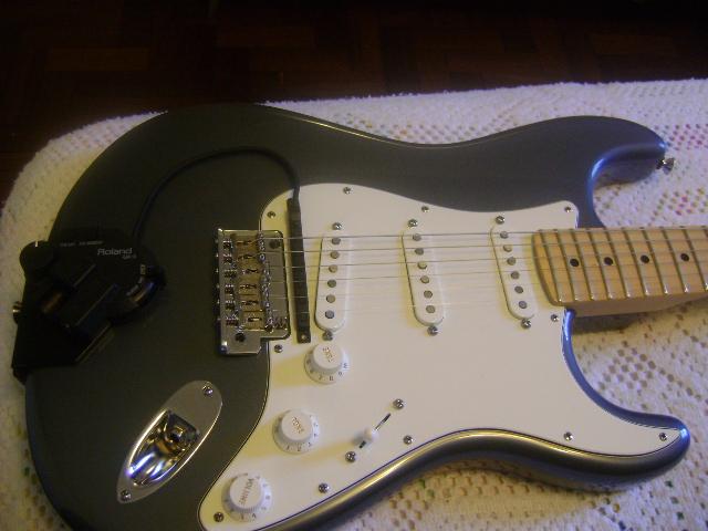 Guitarra Strato American Standard Buwvpnfyqry6r63h0