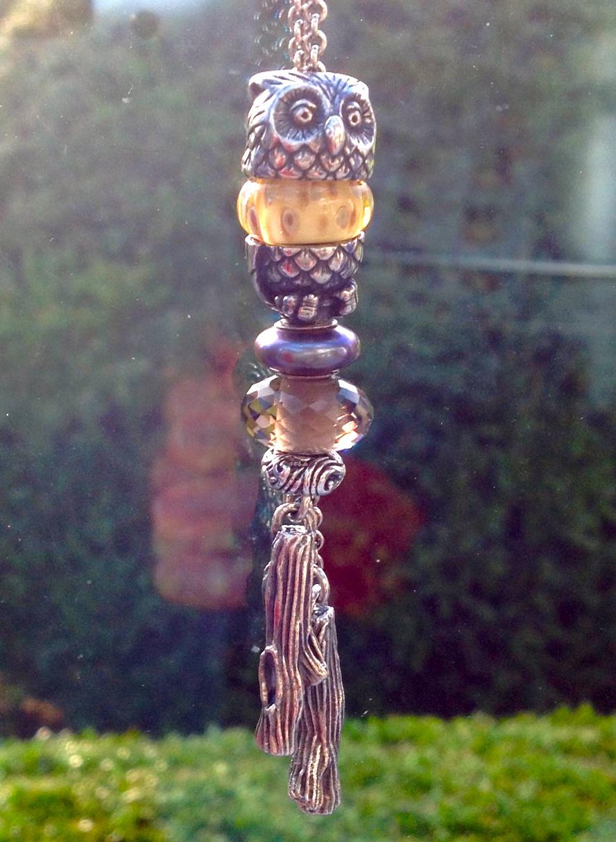 oak tree talisman necklace - with owl and new moon D4uu25ga5ewhdn4ea