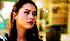 lindsey morgan Tumblr_o6m7bdfDk21r5zcyco2_r1_250