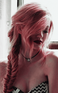 Katherine McNamara Tumblr_ob2wqqgn8t1uaisw9o6_250