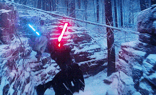 Favorite Image of Kylo? - Page 16 Tumblr_oqrki48iqp1wnoysoo2_500