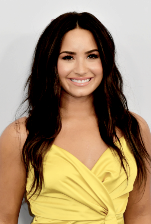 demetria lovato.  - Página 56 Tumblr_op33ovbKTp1reubyfo1_500