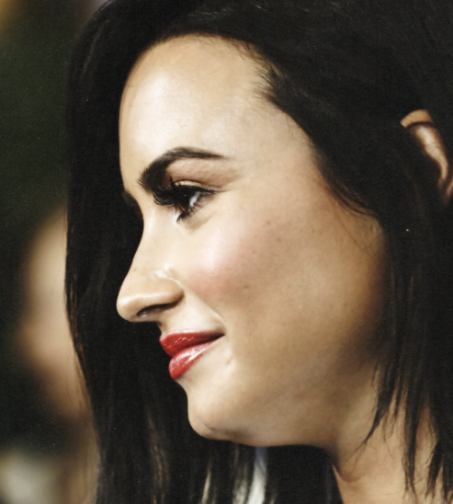 demetria lovato.  - Página 51 Tumblr_on21uklK5m1reubyfo2_500