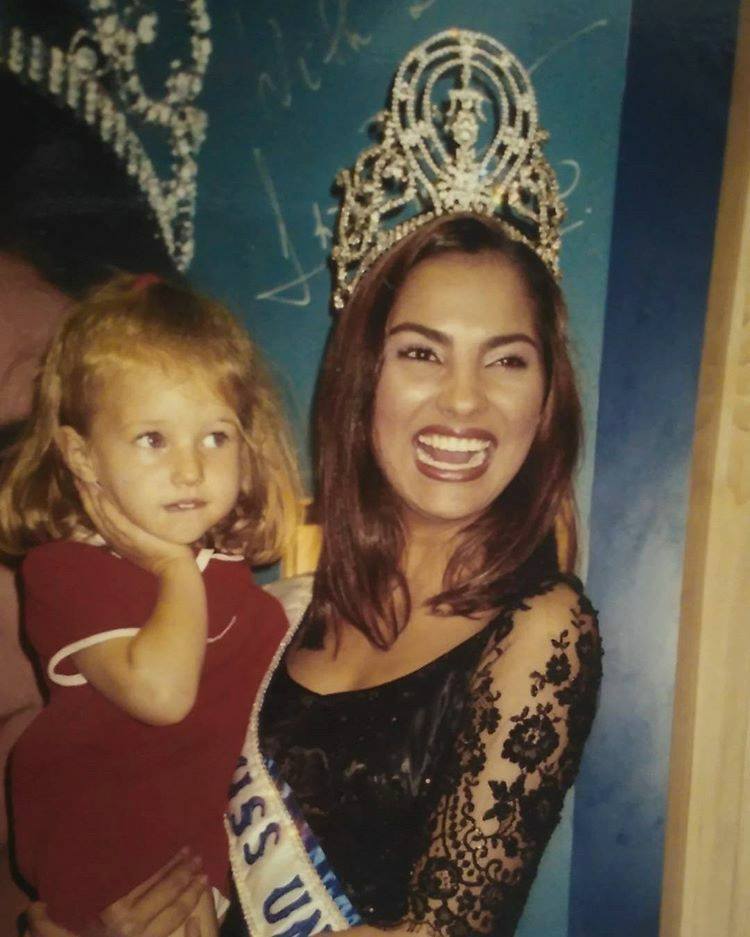 miss universe 2000. Tumblr_oizvg0IrPR1ttlfhbo1_1280