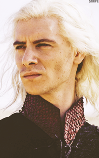 Fire and Blood Tumblr_ovlbwowmSM1vhkcp6o1_250