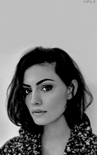 Phoebe Tonkin Tumblr_oke97ciN8q1vkhq3oo1_250