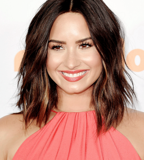 demetria lovato.  - Página 49 Tumblr_omp7vpmo271reubyfo2_500